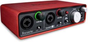 Focusrite scarlett 2i2